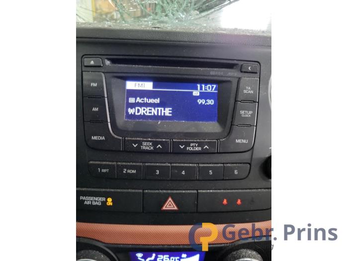 Hyundai i10 1.0 12V Sloopvoertuig (2016, Zwart)