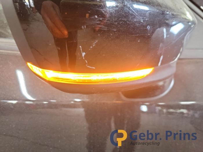 Mazda 2 1.5 SkyActiv-G 90 Skrotfordon (2018, ZWART)