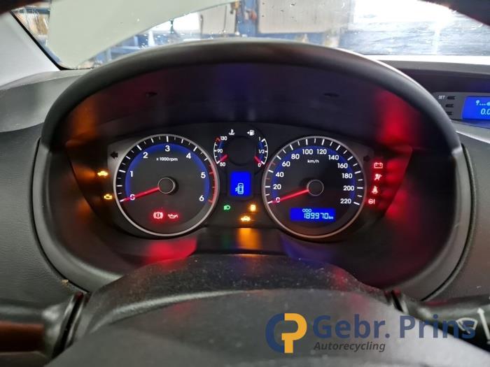 Hyundai i20 1.1 CRDi VGT 12V Skrotfordon (2014, WIT)