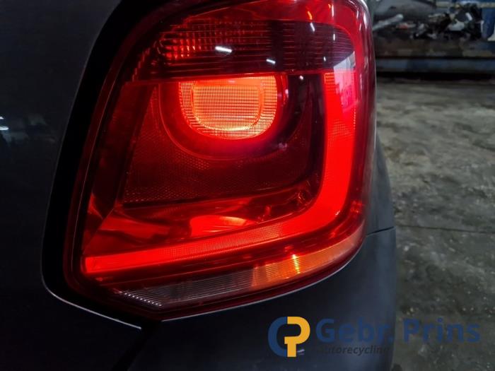 Volkswagen Polo V 1.2 12V BlueMotion Technology Skrotfordon (2010, GRIJS)