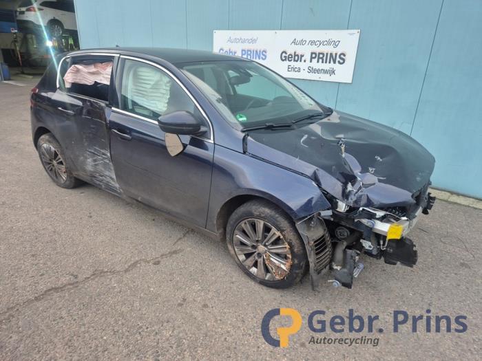 Peugeot 308 1.2 12V e-THP PureTech 130 Skrotfordon (2017, BLAUW)