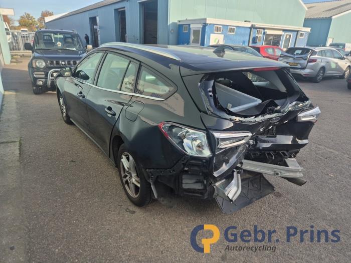 Ford Focus 4 Wagon 1.0 Ti-VCT EcoBoost 12V 100 Skrotfordon (2020, ZWART)