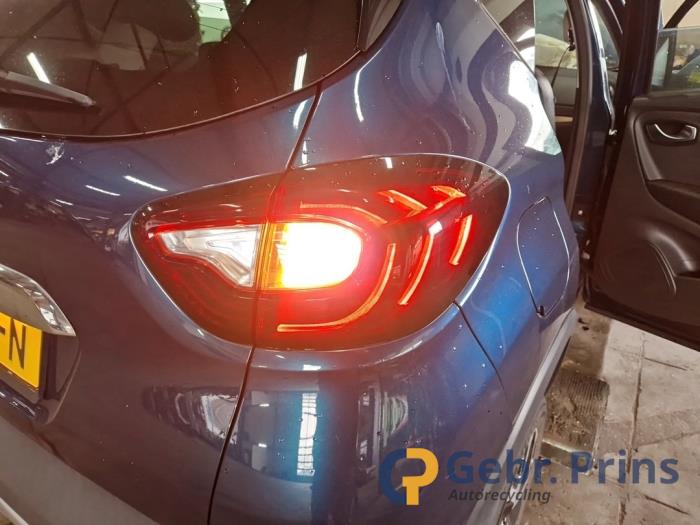 Renault Captur 1.2 TCE 16V EDC Sloopvoertuig (2018, Blauw)