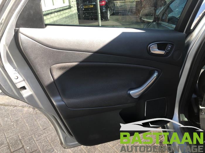 Ford Mondeo IV Wagon 1.6 TDCi 16V Sloopvoertuig (2012, Zilver)