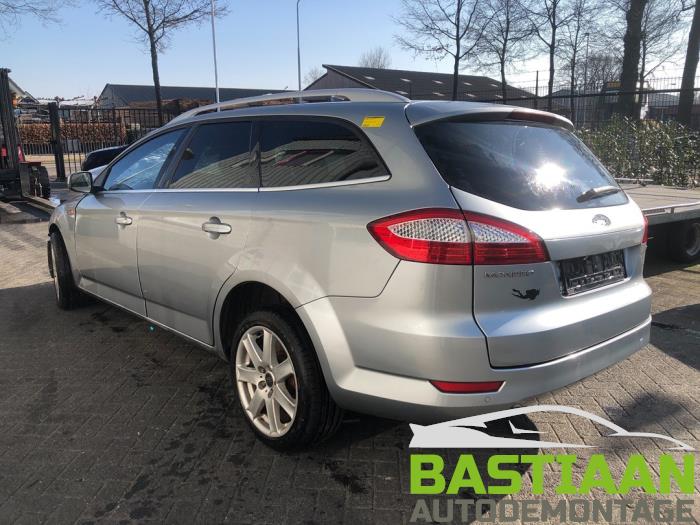 Ford Mondeo IV Wagon 1.6 TDCi 16V Sloopvoertuig (2012, Zilver)