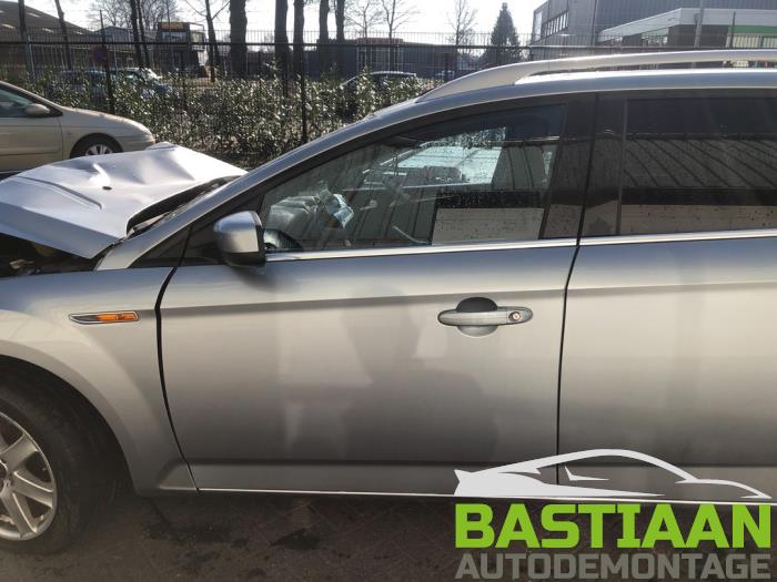 Ford Mondeo IV Wagon 1.6 TDCi 16V Sloopvoertuig (2012, Zilver)