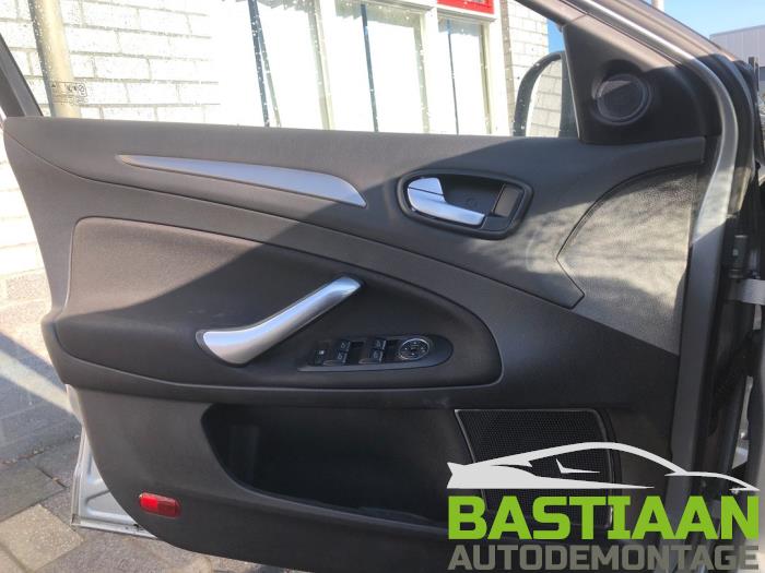 Ford Mondeo IV Wagon 1.6 TDCi 16V Sloopvoertuig (2012, Zilver)