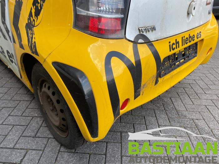 Toyota iQ 1.0 12V VVT-i Skrotfordon (2014)