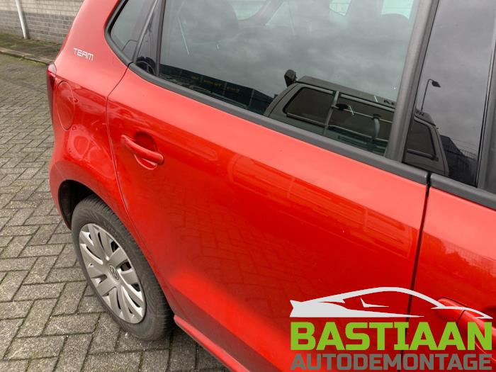 Volkswagen Polo V 1.6 TDI 16V 90 Skrotfordon (2010, ORANJE)