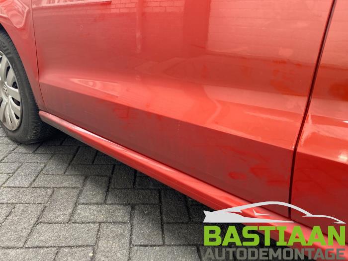 Volkswagen Polo V 1.6 TDI 16V 90 Skrotfordon (2010, ORANJE)