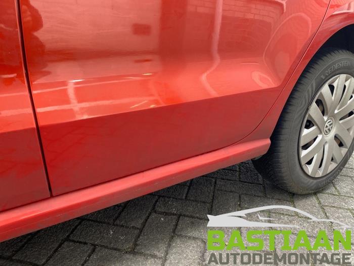 Volkswagen Polo V 1.6 TDI 16V 90 Skrotfordon (2010, ORANJE)