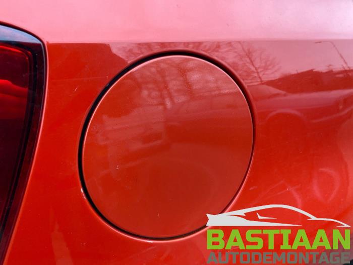 Volkswagen Polo V 1.6 TDI 16V 90 Skrotfordon (2010, ORANJE)