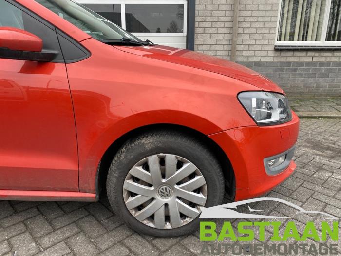 Volkswagen Polo V 1.6 TDI 16V 90 Skrotfordon (2010, ORANJE)
