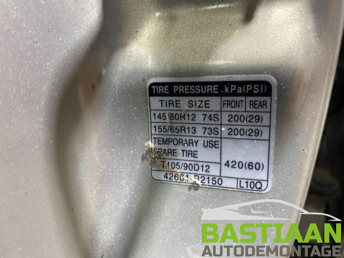 Daihatsu Cuore 1.0 12V DVVT Sloopvoertuig (2003, Beige)