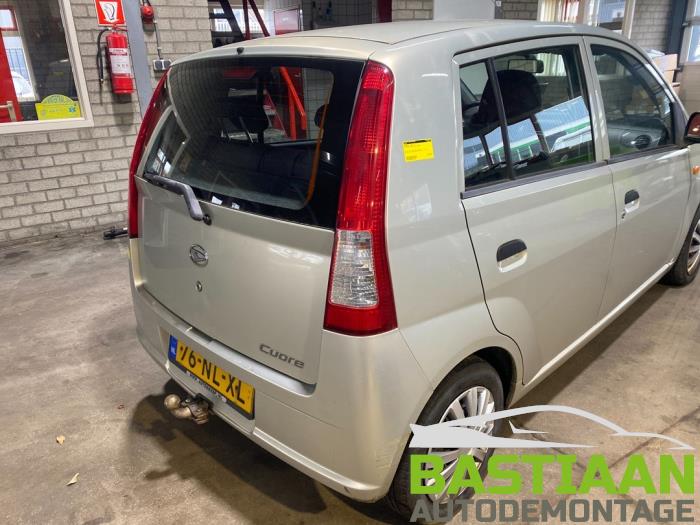 Daihatsu Cuore 1.0 12V DVVT Sloopvoertuig (2003, Beige)