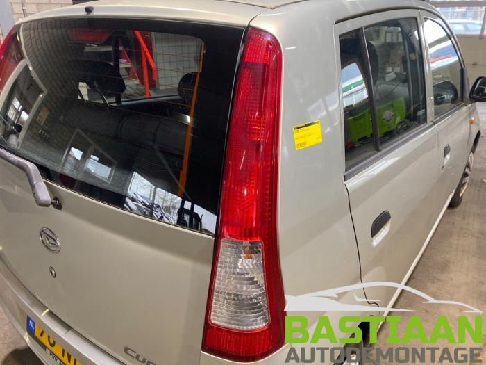 Daihatsu Cuore 1.0 12V DVVT Sloopvoertuig (2003, Beige)