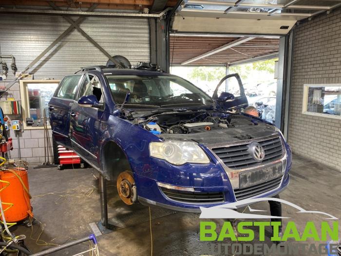 Volkswagen Passat Variant 2.0 FSI 16V Sloopvoertuig (2007, Blauw)