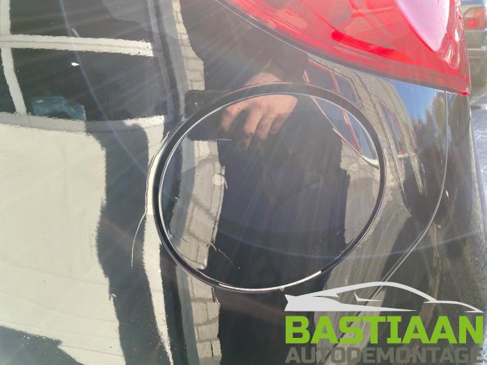 Mazda 2 1.3 16V S-VT Skrotfordon (2010, ZWART)