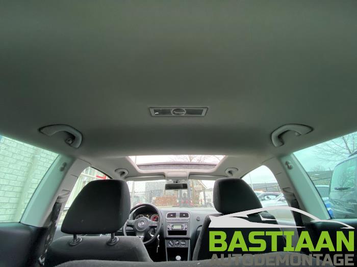 Volkswagen Polo V 1.2 TDI 12V BlueMotion Skrotfordon (2011, ZWART)