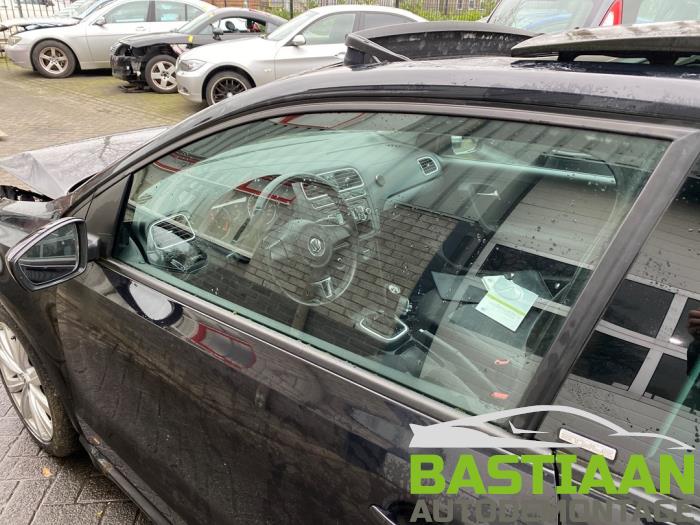 Volkswagen Polo V 1.2 TDI 12V BlueMotion Skrotfordon (2011, ZWART)