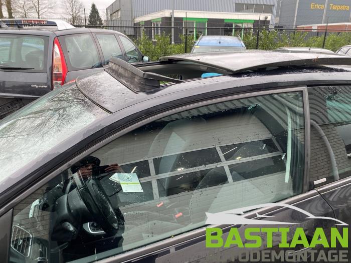 Volkswagen Polo V 1.2 TDI 12V BlueMotion Skrotfordon (2011, ZWART)