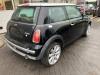 Mini Mini One/Cooper 1.6 16V Cooper Skrotfordon (2002, ZWART)
