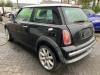 Mini Mini One/Cooper 1.6 16V Cooper Skrotfordon (2002, ZWART)