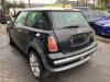 Mini Mini One/Cooper 1.6 16V Cooper Skrotfordon (2002, ZWART)