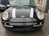 Mini Mini One/Cooper 1.6 16V Cooper Skrotfordon (2002, ZWART)