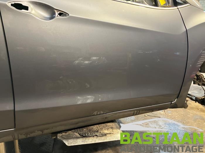 Hyundai i30 1.4 16V Sloopvoertuig (2014, Grijs)