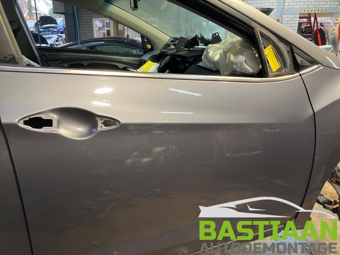 Hyundai i30 1.4 16V Sloopvoertuig (2014, Grijs)