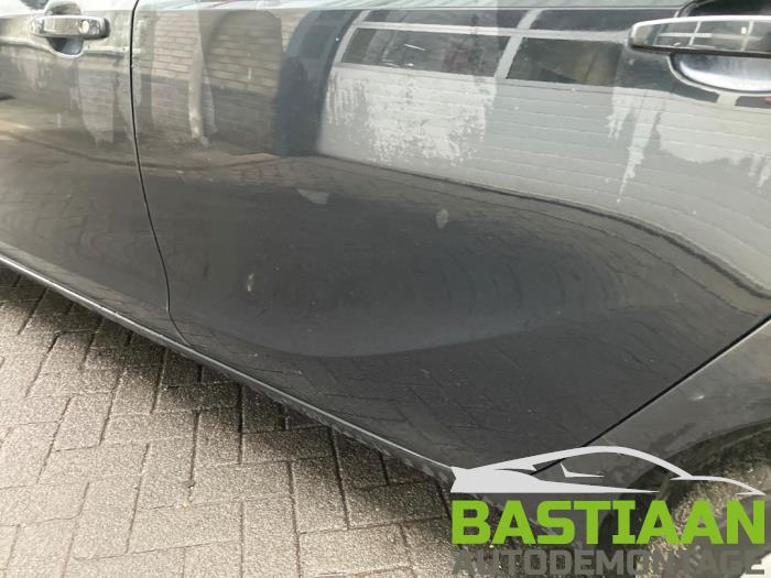 Opel Zafira Tourer 1.6 CDTI 16V ecoFLEX 136 Samochód złomowany (2013, Czarny)