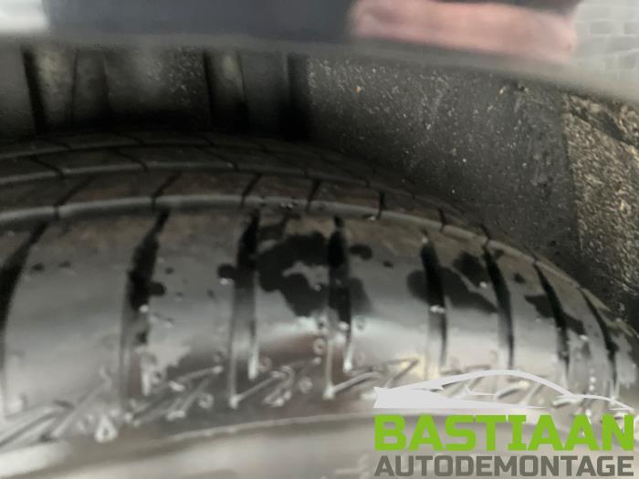 Opel Zafira Tourer 1.6 CDTI 16V ecoFLEX 136 Samochód złomowany (2013, Czarny)