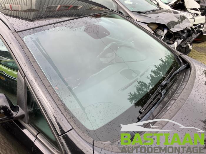 Opel Astra J Sports Tourer 1.3 CDTI 16V ecoFlex Skrotfordon (2011, ZWART)