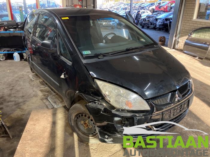 Mitsubishi Colt 1.1 12V Sloopvoertuig (2006)