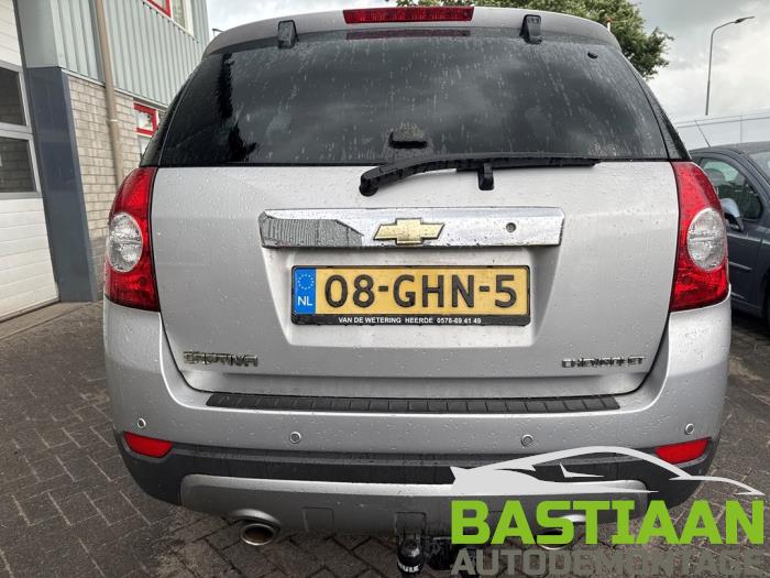 Chevrolet Captiva 2.4 16V 4x4 Sloopvoertuig (2008, Zilvergrijs)