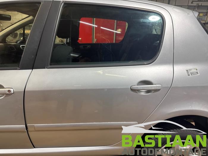 Peugeot 307 1.6 HDi 16V Sloopvoertuig (2006, Grijs)