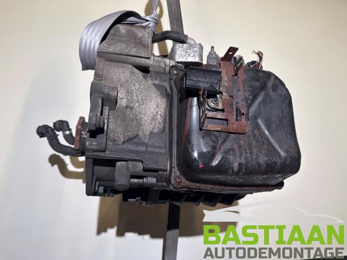 Volkswagen Touran Skrotfordon (2007, BOURDAUX)