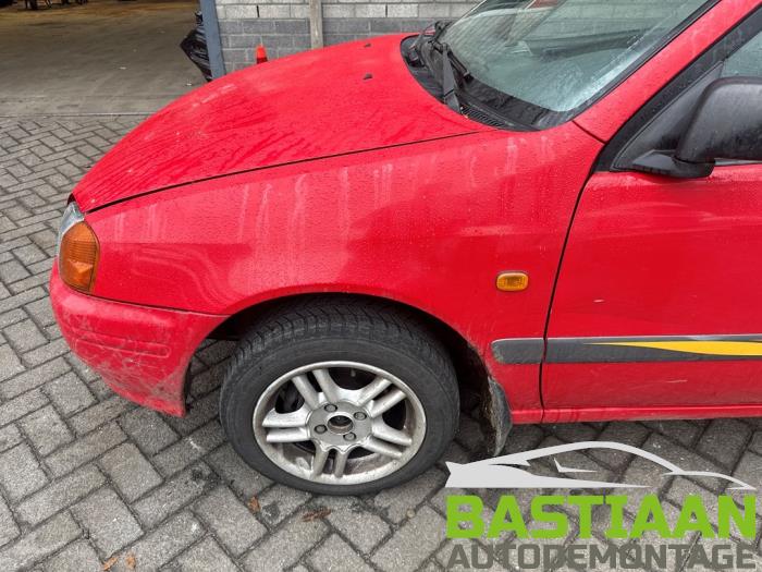 Toyota Starlet 1.3,XLi,GLi 16V Skrotfordon (1997, ROOD)