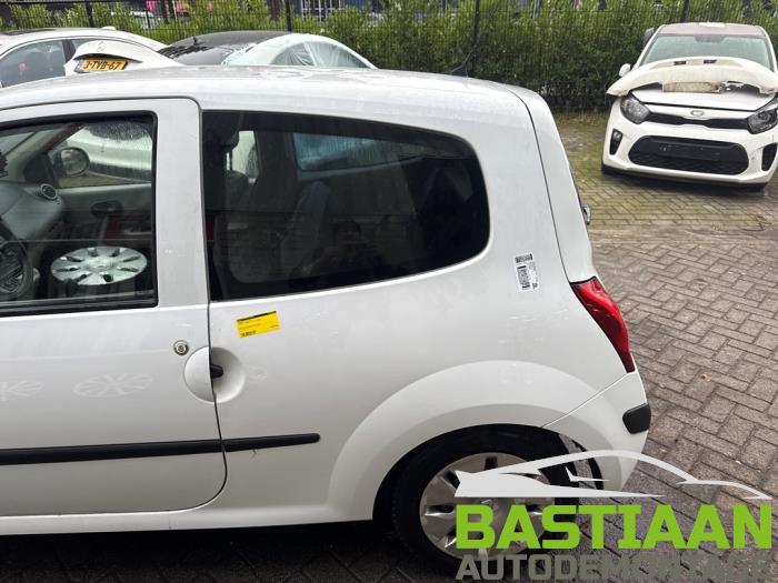 Renault Twingo II 1.2 Skrotfordon (2009, WIT)