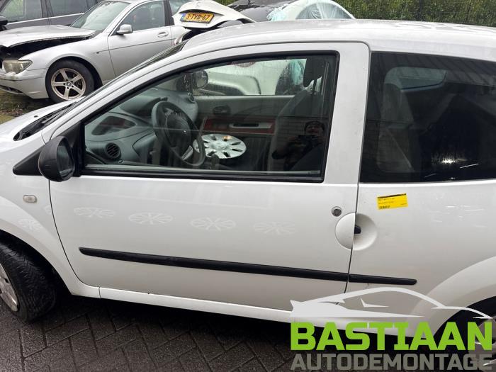 Renault Twingo II 1.2 Skrotfordon (2009, WIT)