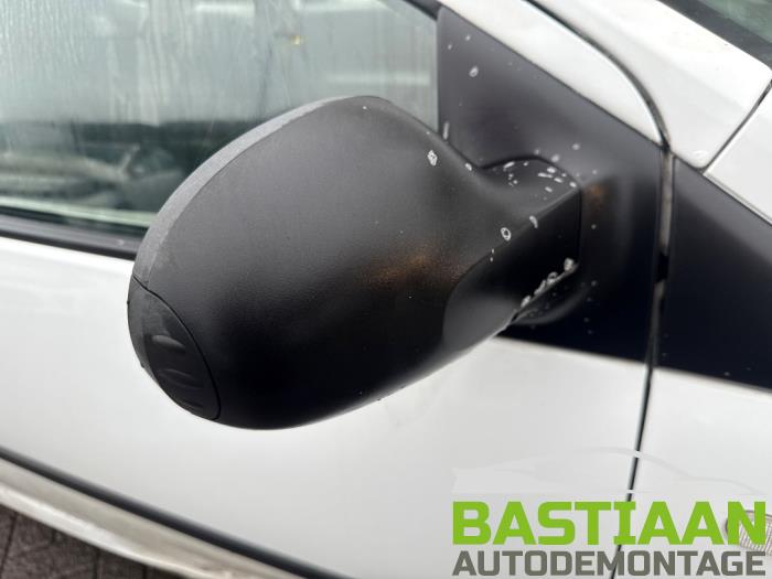 Renault Twingo II 1.2 Skrotfordon (2009, WIT)