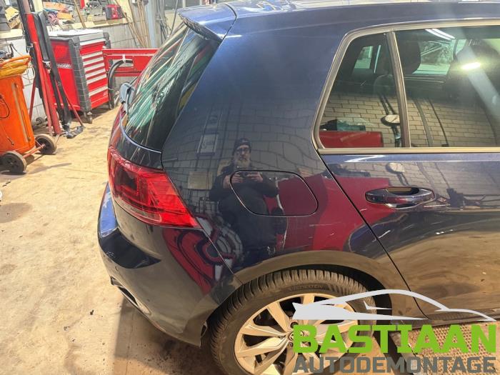 Volkswagen Golf VII 1.2 TSI 16V Skrotfordon (2015, BLAUW)