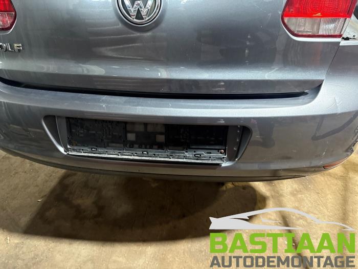 Volkswagen Golf Skrotfordon (2009, DONKER GRIJS METALIC)