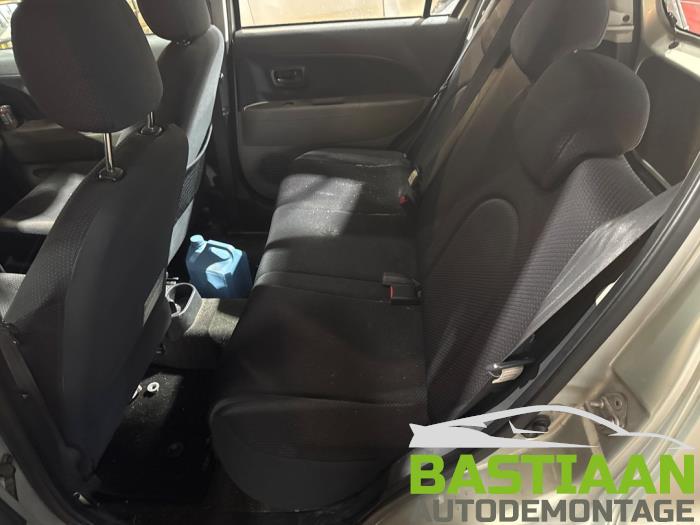 Daihatsu Sirion 2 1.0 12V DVVT Skrotfordon (2007, BEIGE)