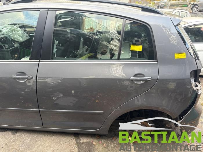 Volkswagen Golf Plus 1.4 TSI 122 16V Skrotfordon (2009, DOONKER GRIJS)