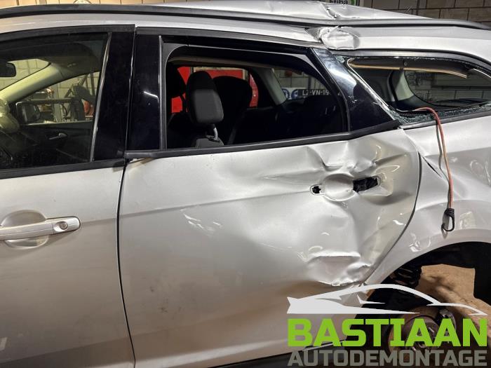 Ford Focus Skrotfordon (2015, GRIJS)