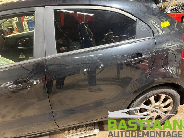 Kia Rio III 1.2 CVVT 16V Sloopvoertuig (2016, Zwart)