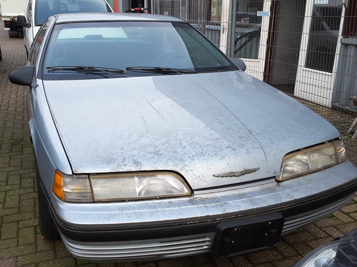 Ford Usa Thunderbird 3.8 V6 Samochód złomowany (1990, Jasny, Srebrnoszary)