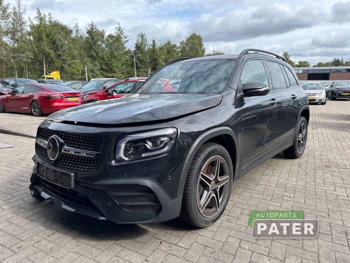 Mercedes GLB 1.3 GLB-200 Turbo 16V Sloopvoertuig (2022, Zwart)